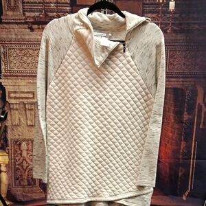 Chico's Beige Quilted Crew Neck Sweater